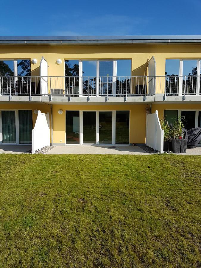 Sonnenstrahl Im Kuestenwald Gelbensande Exterior photo